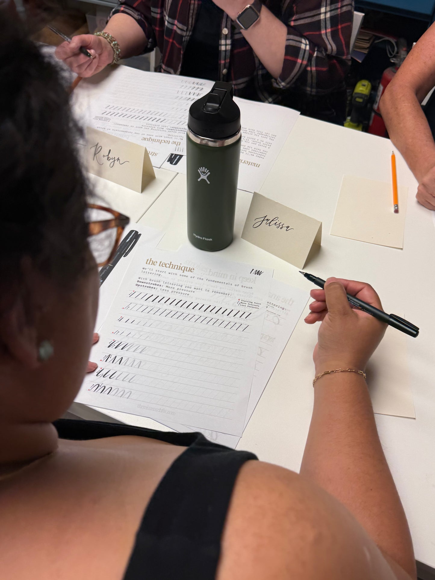 Brush Lettering Calligraphy | November 28th 6pm-8pm (Saturday)