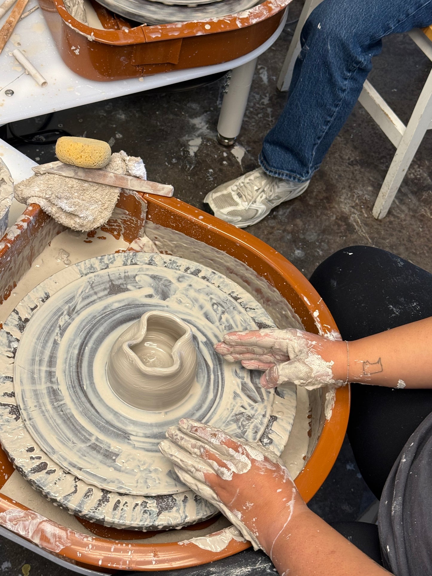 Beginner Pottery Wheel - September (Sundays) 2pm-4pm